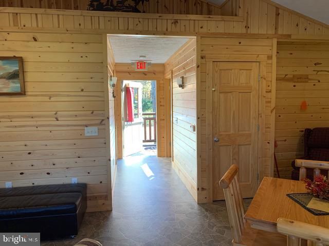 1461 BIG CREEK RD, Clearville, PA 15535