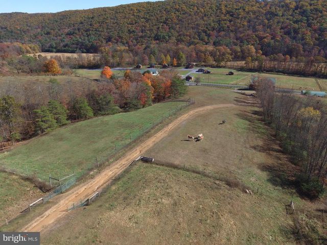 1461 BIG CREEK RD, Clearville, PA 15535