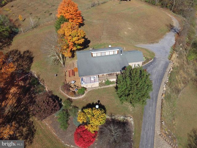 1461 BIG CREEK RD, Clearville, PA 15535
