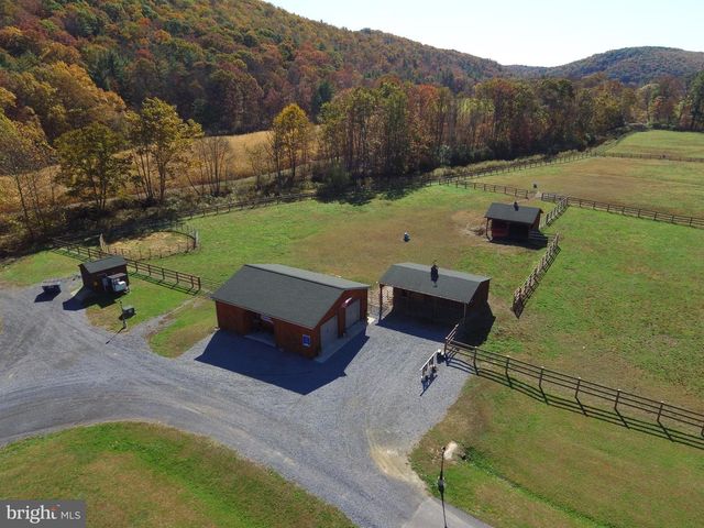 1461 BIG CREEK RD, Clearville, PA 15535