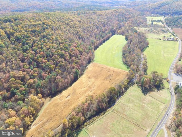 1461 BIG CREEK RD, Clearville, PA 15535