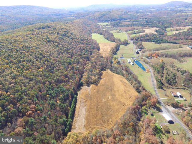 1461 BIG CREEK RD, Clearville, PA 15535