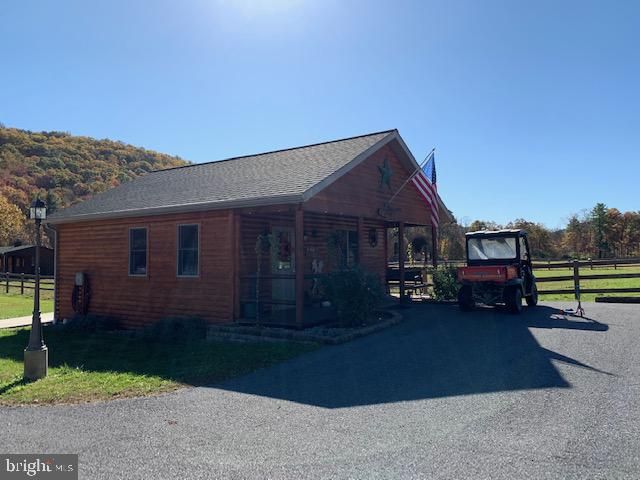 1461 BIG CREEK RD, Clearville, PA 15535