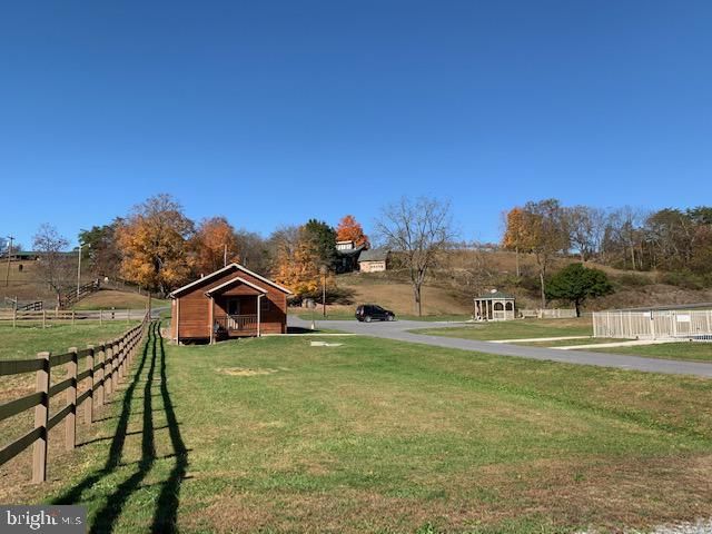1461 BIG CREEK RD, Clearville, PA 15535