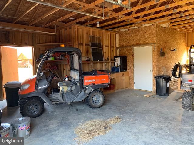 1461 BIG CREEK RD, Clearville, PA 15535