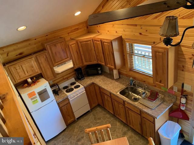 1461 BIG CREEK RD, Clearville, PA 15535