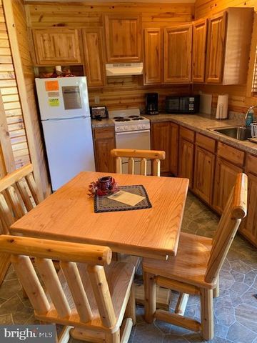 1461 BIG CREEK RD, Clearville, PA 15535