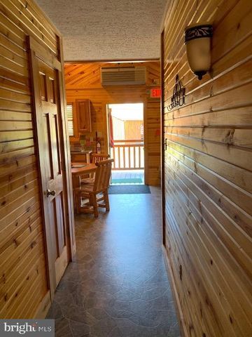 1461 BIG CREEK RD, Clearville, PA 15535