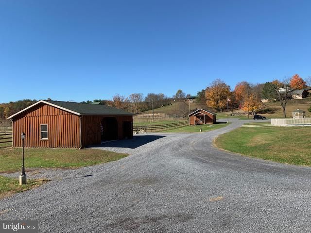 1461 BIG CREEK RD, Clearville, PA 15535