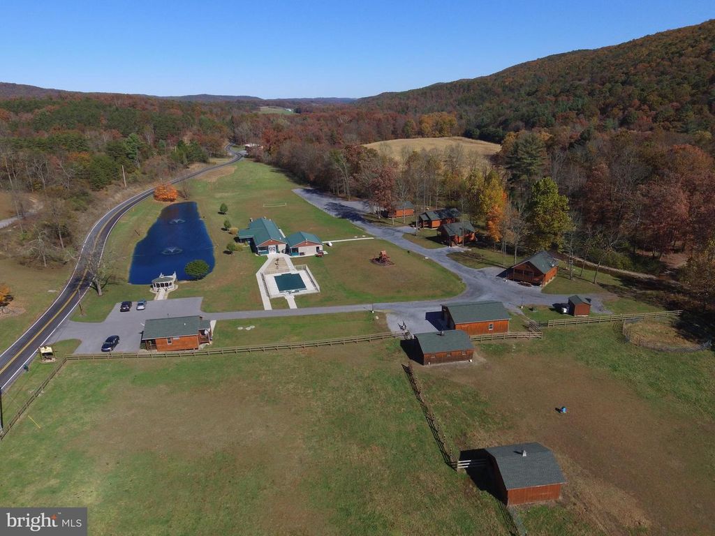 1461 BIG CREEK RD, Clearville, PA 15535