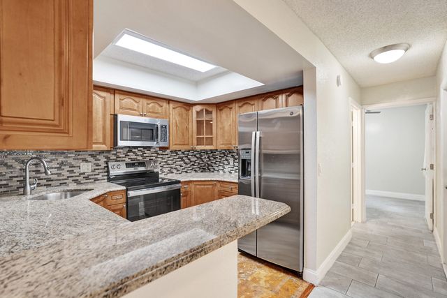4260 Village Drive D, Delray Beach, FL 33445