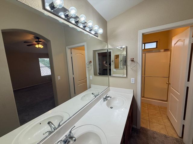 24642 N 36th Avenue, Glendale, AZ 85310