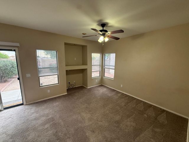 24642 N 36th Avenue, Glendale, AZ 85310
