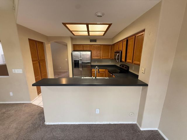 24642 N 36th Avenue, Glendale, AZ 85310
