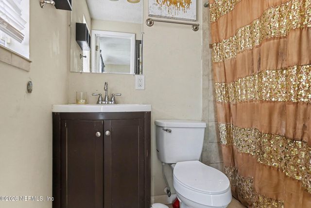 4069 HUNTINGTON FOREST Boulevard 1, Jacksonville, FL 32257