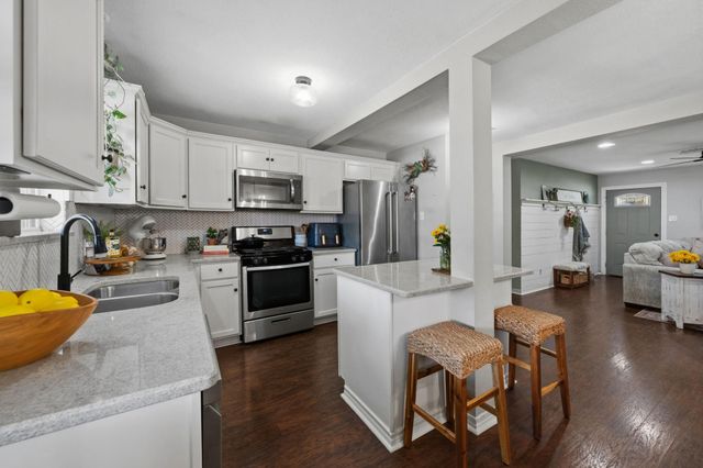 431 Corydon Drive, Houston, TX 77336