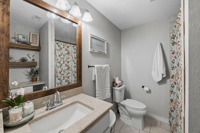 431 Corydon Drive, Houston, TX 77336