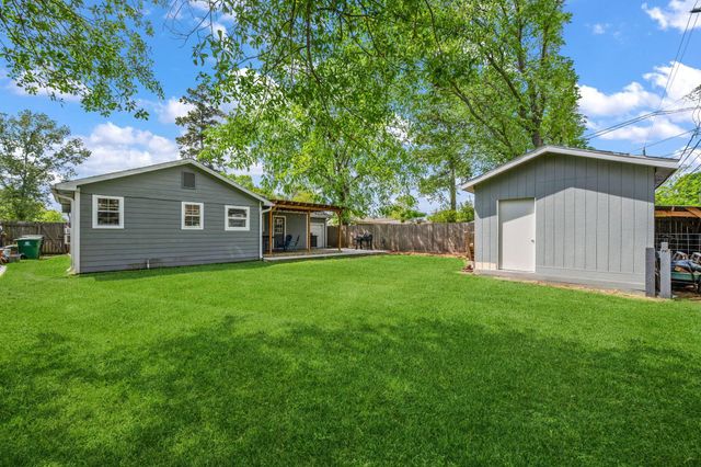 431 Corydon Drive, Houston, TX 77336