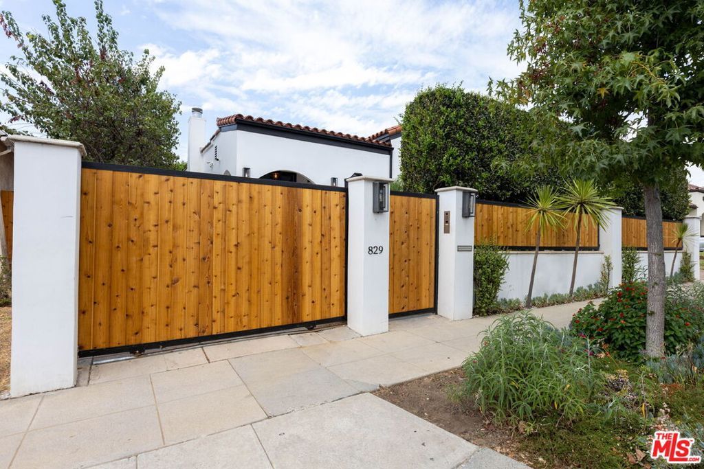 829 N Stanley Avenue, Los Angeles, CA 90046 — photo 3