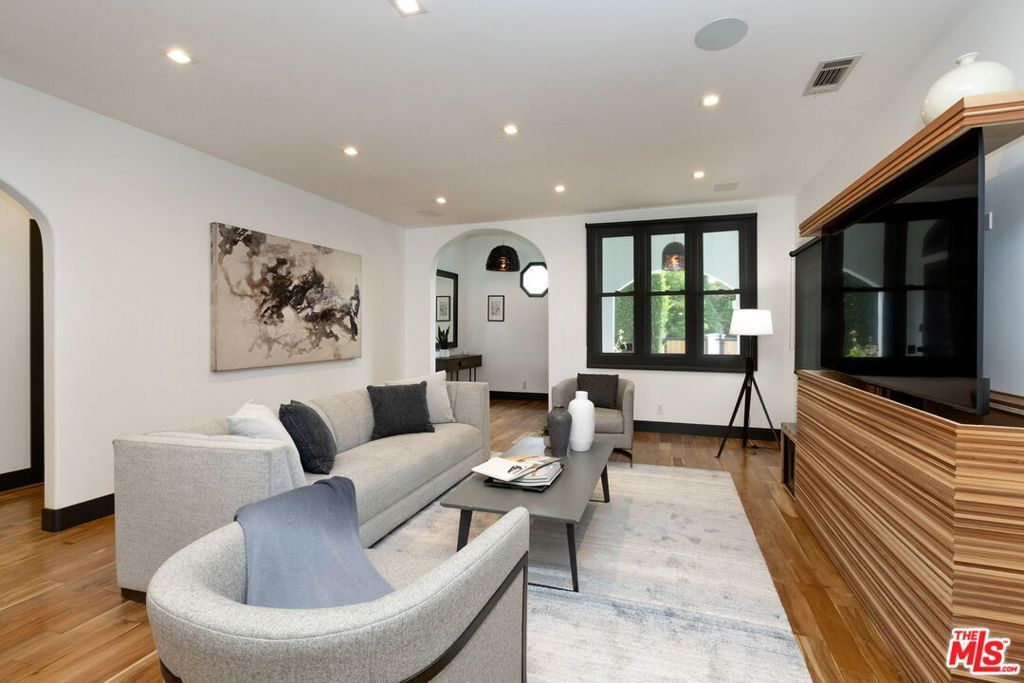 829 N Stanley Avenue, Los Angeles, CA 90046 — photo 4