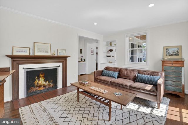 4225 OAKRIDGE LN, Chevy Chase, MD 20815