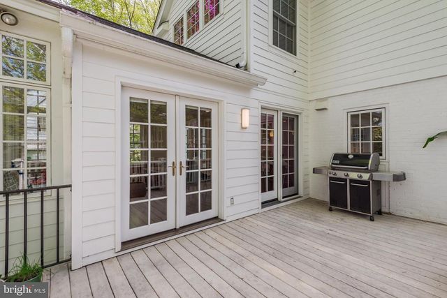 4225 OAKRIDGE LN, Chevy Chase, MD 20815