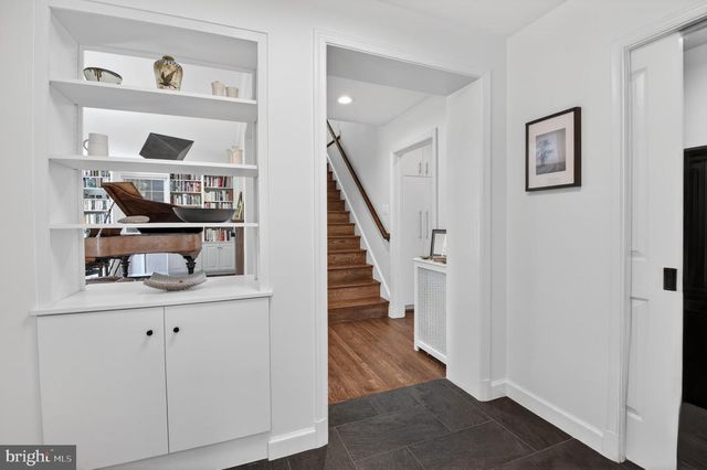 4225 OAKRIDGE LN, Chevy Chase, MD 20815