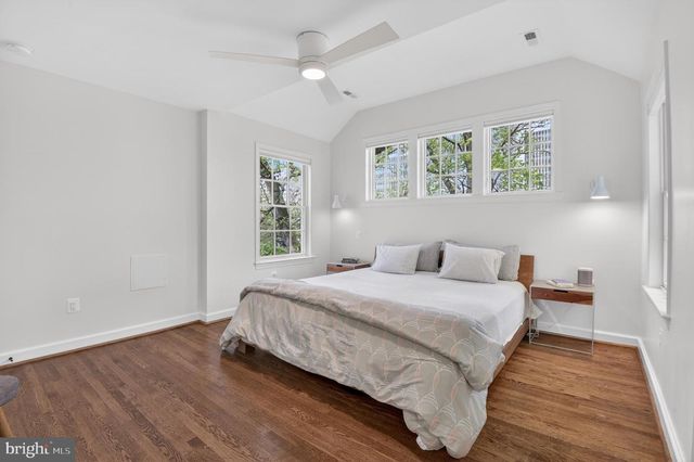 4225 OAKRIDGE LN, Chevy Chase, MD 20815