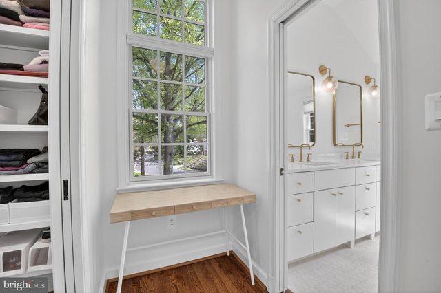 4225 OAKRIDGE LN, Chevy Chase, MD 20815
