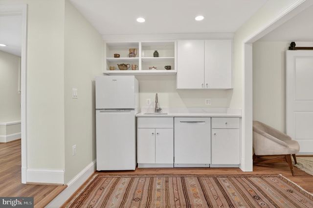 4225 OAKRIDGE LN, Chevy Chase, MD 20815