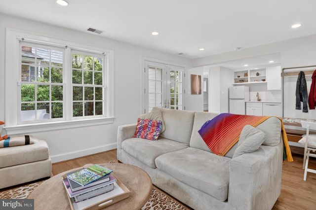 4225 OAKRIDGE LN, Chevy Chase, MD 20815
