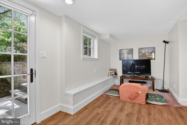 4225 OAKRIDGE LN, Chevy Chase, MD 20815