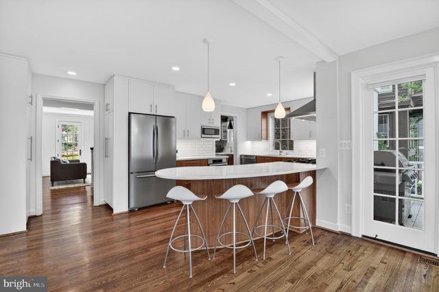 4225 OAKRIDGE LN, Chevy Chase, MD 20815