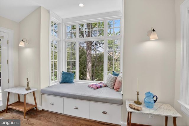 4225 OAKRIDGE LN, Chevy Chase, MD 20815