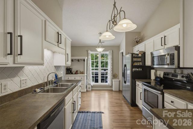 249 Forest Glen Way, Morganton, NC 28655