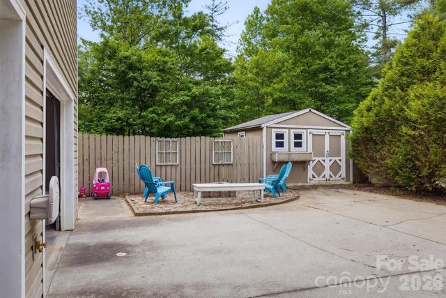249 Forest Glen Way, Morganton, NC 28655