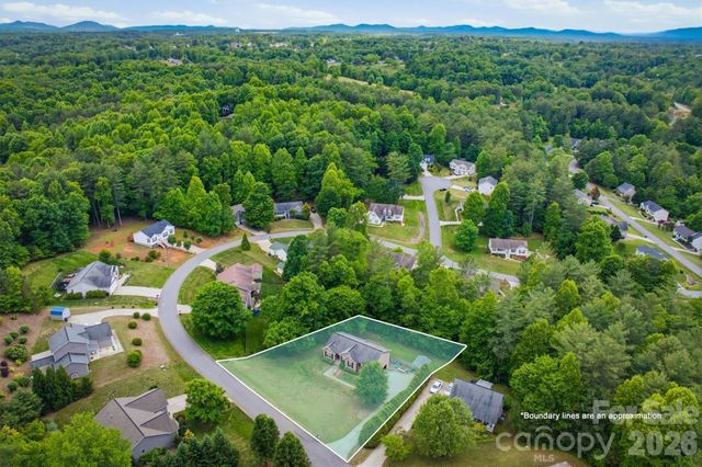 249 Forest Glen Way, Morganton, NC 28655