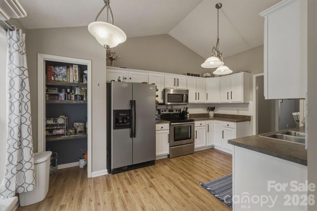 249 Forest Glen Way, Morganton, NC 28655