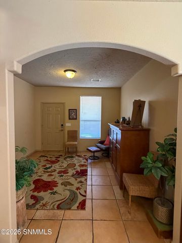 2038 Corn Drive, Las Cruces, NM 88001