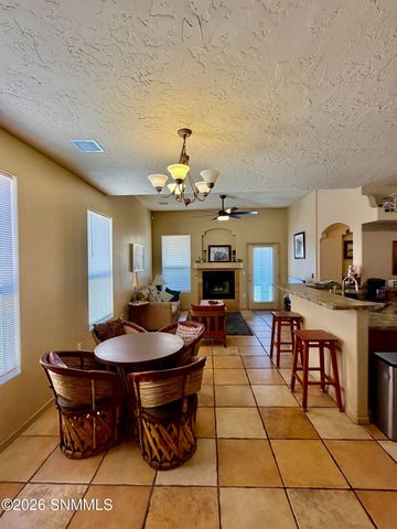 2038 Corn Drive, Las Cruces, NM 88001