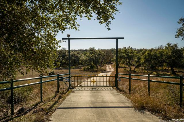 6511 FM 311, Spring Branch, TX 78070