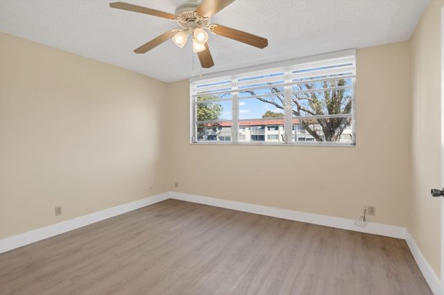 830 S Hollybrook Drive 204, Pembroke Pines, FL 33025