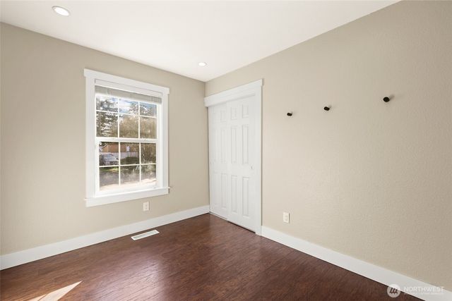 33339 40th Avenue SW, Federal Way, WA 98023