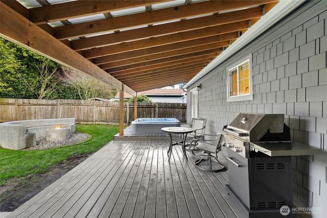 33339 40th Avenue SW, Federal Way, WA 98023