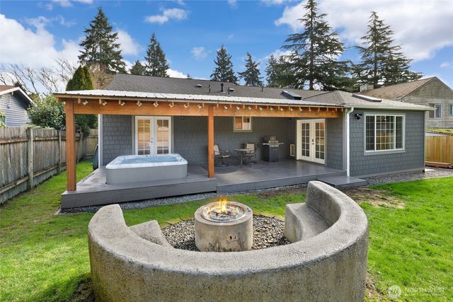 33339 40th Avenue SW, Federal Way, WA 98023