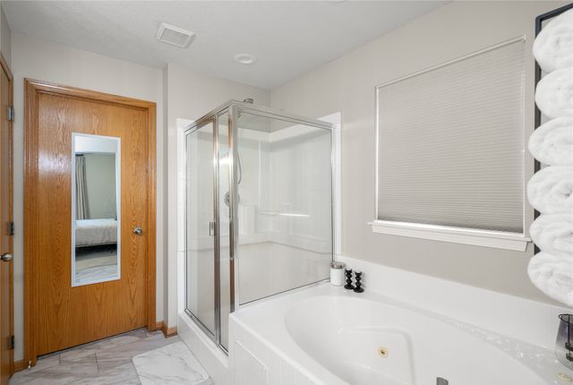 605 SE Meadowlark Lane, Waukee, IA 50263