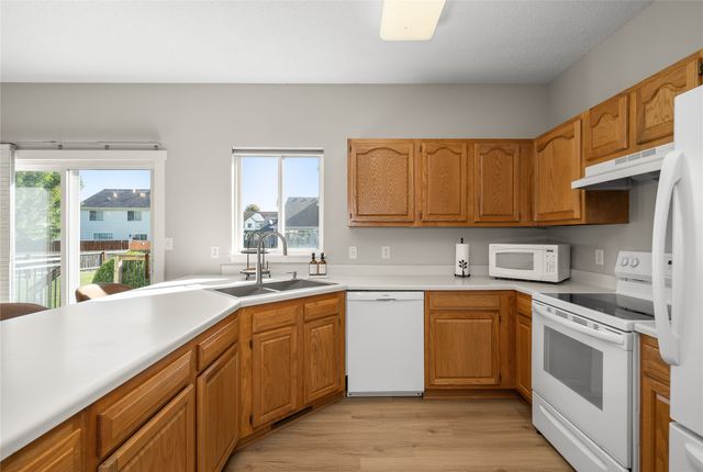 605 SE Meadowlark Lane, Waukee, IA 50263