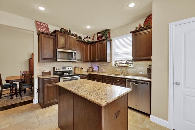 7358 Waterwell Trail, Forest Hill, TX 76140