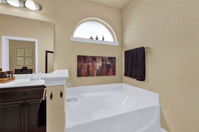 7358 Waterwell Trail, Forest Hill, TX 76140