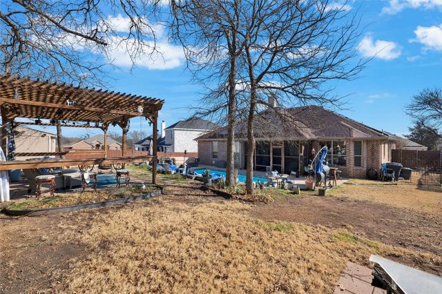 7358 Waterwell Trail, Forest Hill, TX 76140